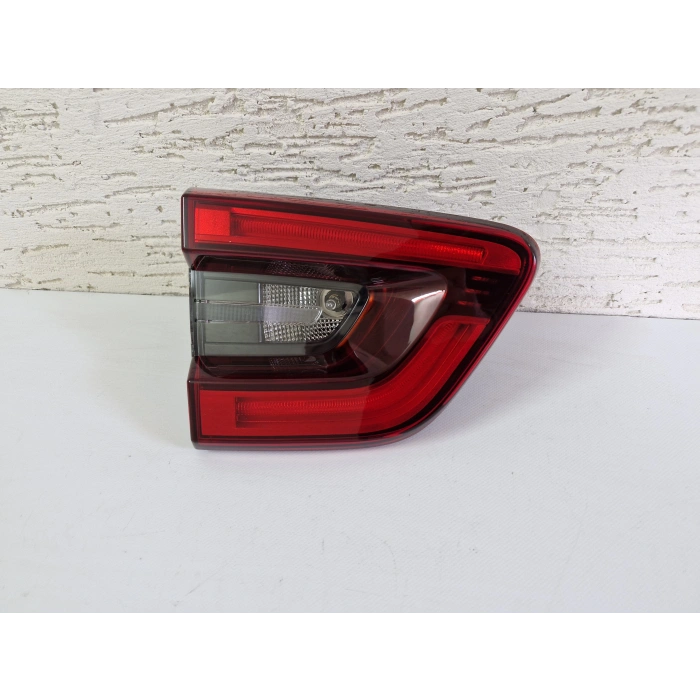 RENAULT KADJAR SOL İÇ BAGAJ STOP LAMBASI LEDLİ SIFIR 2015-2018