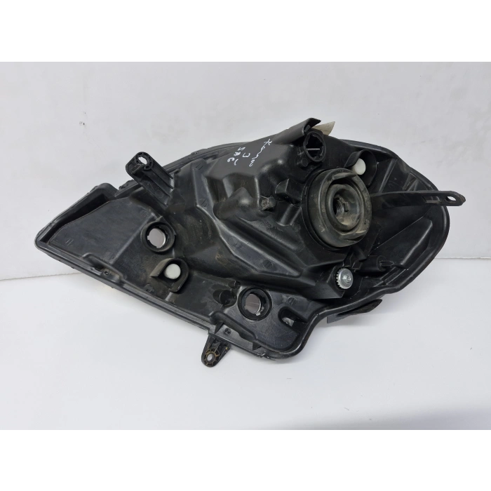 RENAULT KANGOO 3 SAĞ ÖN FAR 2008-2012