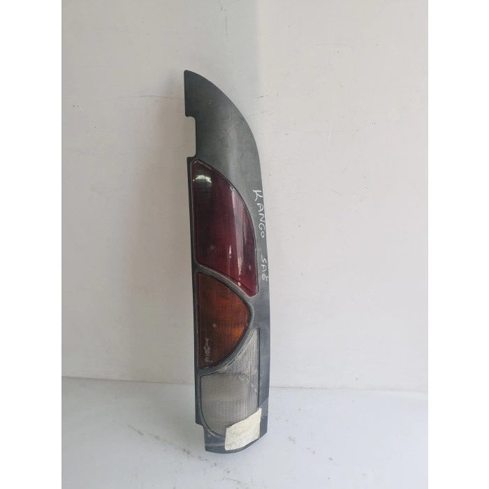 RENAULT KANGOO SAĞ ARKA STOP LAMBASI ÇIKMA 1997-2002