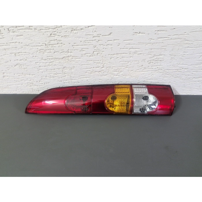 RENAULT KANGOO SAĞ ARKA STOP LAMBASI TEK KAPI DUYSUZ SIFIR 2003-2007