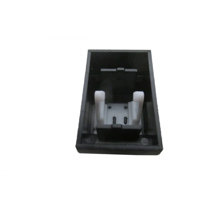 RENAULT LAGUNA- 06/08; ÖN/ARKA CAM DÜĞME BUTONU SAĞ/SOL AYNI (ADET) (GENİŞ TIRNAKLI)