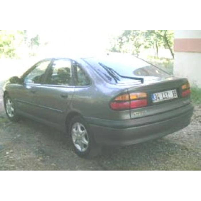 RENAULT LAGUNA- 99/01; ARAÇ BİLGİLERİ VE RESİMLERİ