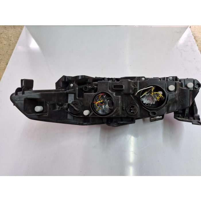 RENAULT LAGUNA SAĞ ÖN FAR 2001-2007 SIFIR AYARINDA