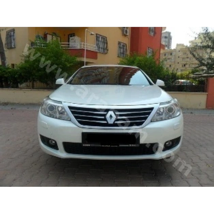 RENAULT LATITUDE- 11/15; ARAÇ BİLGİLERİ VE RESİMLERİ