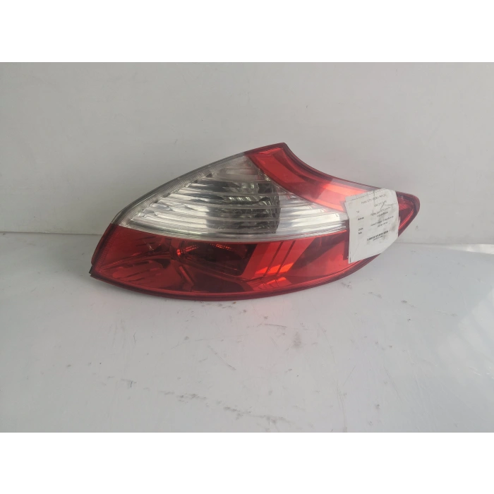 RENAULT MEGANE 3 SAĞ ARKA DIŞ STOP LAMBASI ORJİNAL ÇIKMA 2009-2015