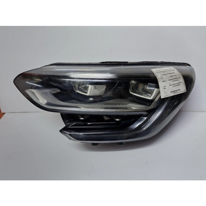 RENAULT MEGANE 4 İCON SOL ÖN FAR 2016-2021