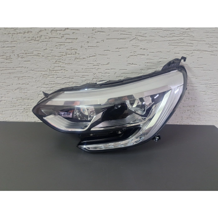 RENAULT MEGANE 4 SOL ÖN FAR JOY PAKET 2016-2020 SIFIR AYARINDA