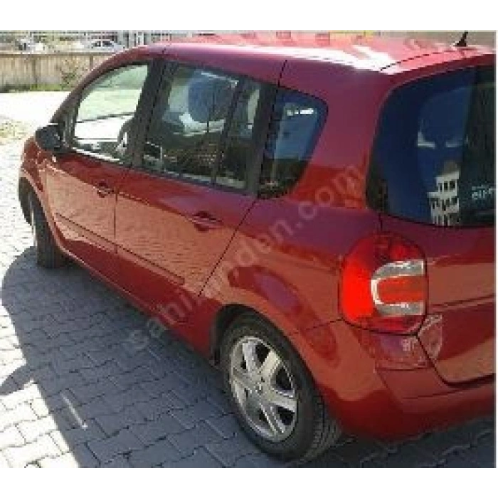 RENAULT MODUS- 09/11; ARAÇ BİLGİLERİ VE RESİMLERİ