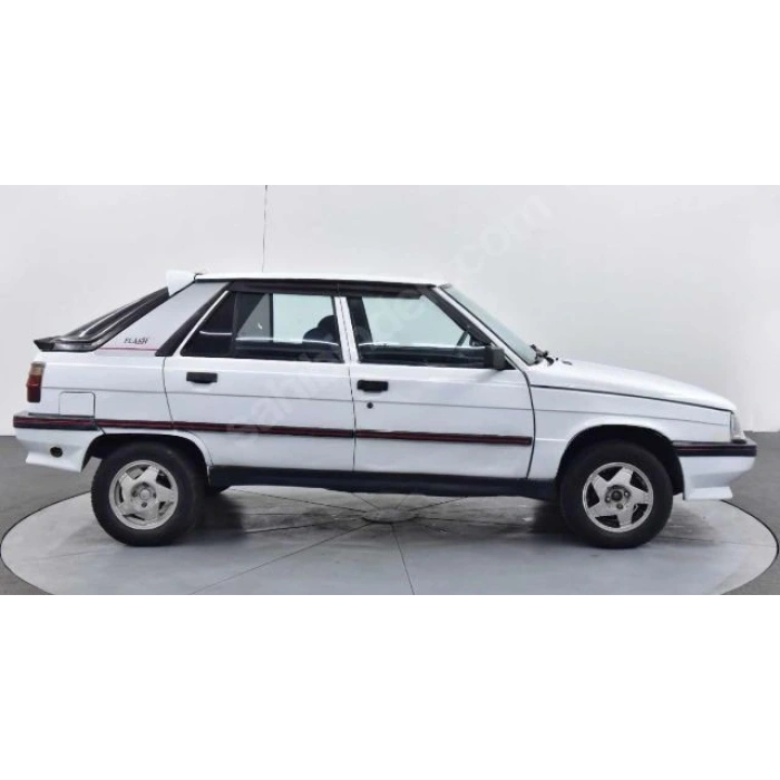 RENAULT R11- FLASH- 86/95; ARAÇ BİLGİLERİ VE RESİMLERİ