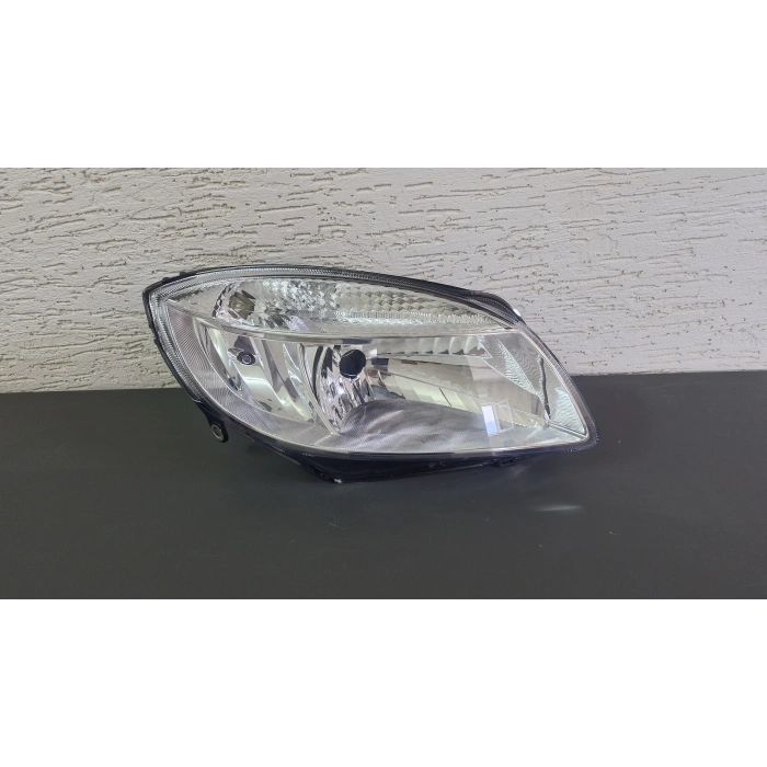 SKODA FABİA SAĞ ÖN FAR SIFIR 2005-2008