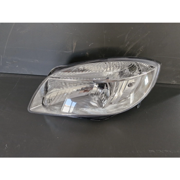 SKODA FABİA SOL ÖN FAR SIFIR 2006-2010