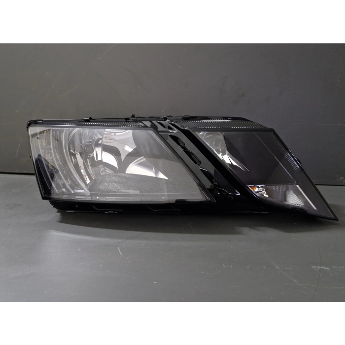 SKODA OCTAVİA SAĞ ÖN FAR LEDLİ SIFIR 2017-2020