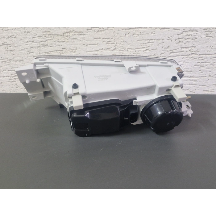 SKODA OCTAVİA SAĞ ÖN FAR SIFIR 2001-2004