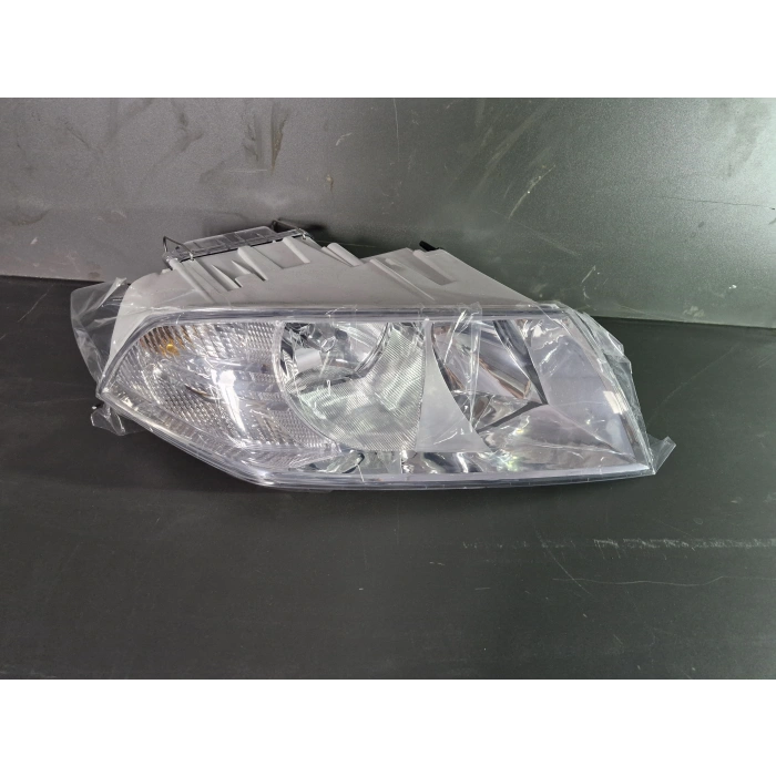 SKODA OCTAVİA SAĞ ÖN FAR SIFIR 2004-2009