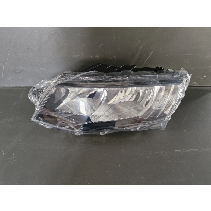 SKODA OCTAVİA SOL ÖN FAR SIFIR 2013-2017