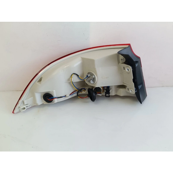 SKODA SÜPER B SAĞ STOP LAMBASI LEDLİ SIFIR 2007-2012