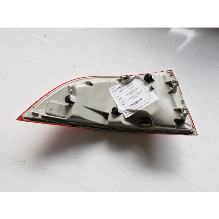 SKODA SUPERB LEDLİ SAĞ ARKA STOP LAMBASI 2013-2015 SOKET TERS