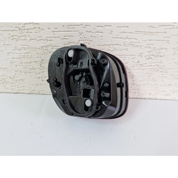 SMART FORTWO FORFOUR SAĞ ARKA STOP LAMBASI LEDLİ SIFIR 2014-2017