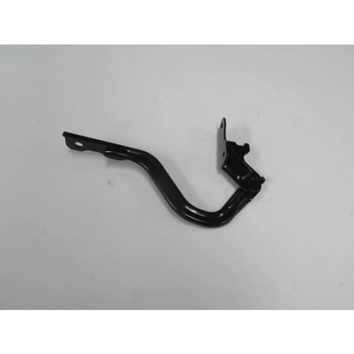 SUZUKI SWIFT- 05/11; ÖN KAPUT MENTEŞESİ SOL (TYG)