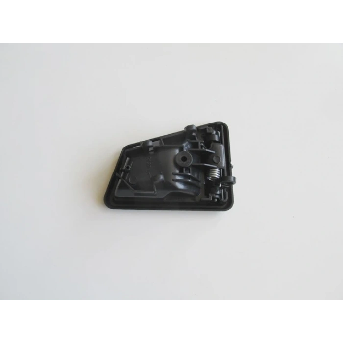 SUZUKI VITARA- 88/98; ÖN KAPI İÇ AÇMA KOLU SOL SİYAH 3/5KAPI