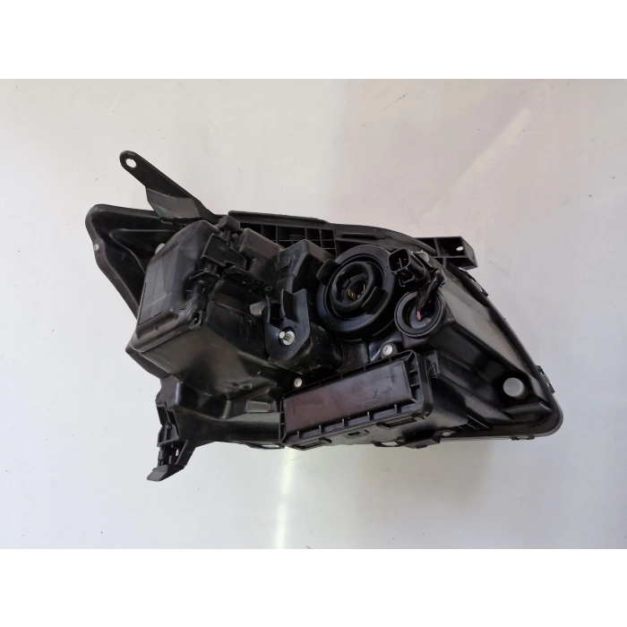 TOYOTA AVENSİS MERCEKLİ SOL ÖN FAR 2003-2005 SIFIR AYARINDA