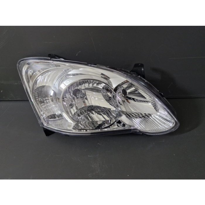 TOYOTA COROLLA HATCHBACK SAĞ ÖN FAR DAMLA GÖZLÜ SIFIR 2005-2006