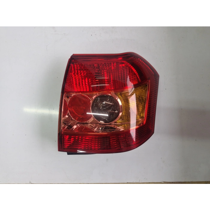 TOYOTA COROLLA HB SOL ARKA STOP LAMBASI 2004-2007 SIFIR AYARINDA