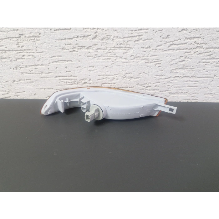 TOYOTA COROLLA ÖN TAMPON SİNYAL LAMBASI SAĞ SIFIR 1993-1998