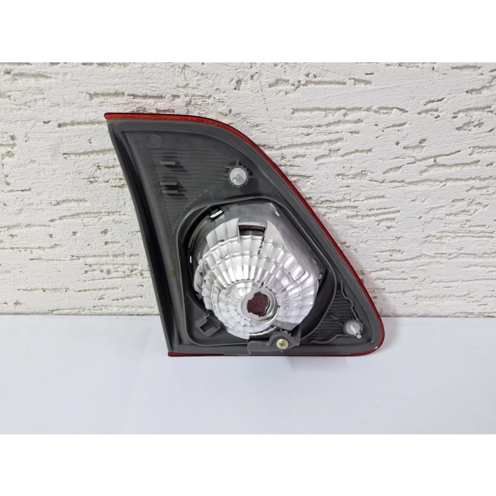 TOYOTA COROLLA SAĞ ARKA BAGAJ İÇ STOP LAMBASI SIFIR 2007-2010