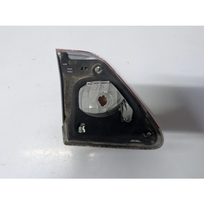 TOYOTA COROLLA SAĞ İÇ BAGAJ STOPU ORJİNAL HATASIZ 2010-2012