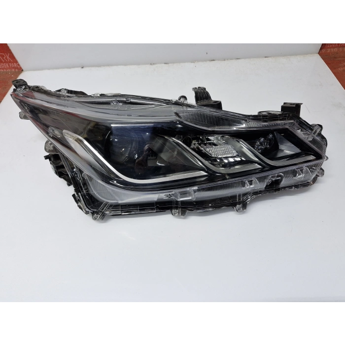 TOYOTA COROLLA SAĞ ÖN FAR LEDLİ 2019-2023 SIFIR AYARINDA