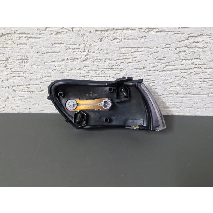 TOYOTA COROLLA SOL ÖN FAR SİNYALİ ÇIKINTILI SIFIR 1993-1995