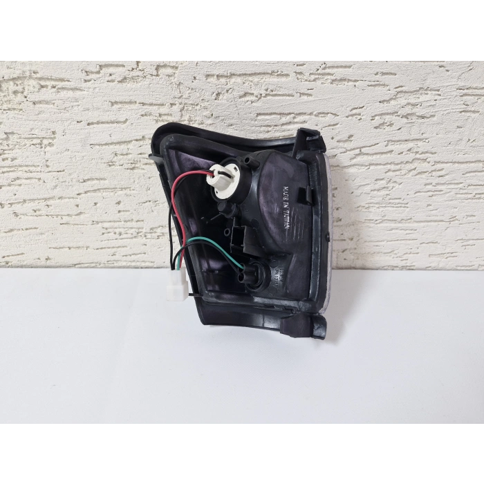 TOYOTA HİLUX SOL ÖN FAR SİNYALİ SIFIR 1998-2001