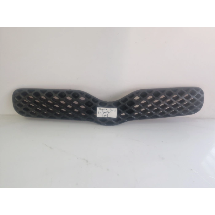 TOYOTA YARİS ÖN PANJUR 2003-2005
