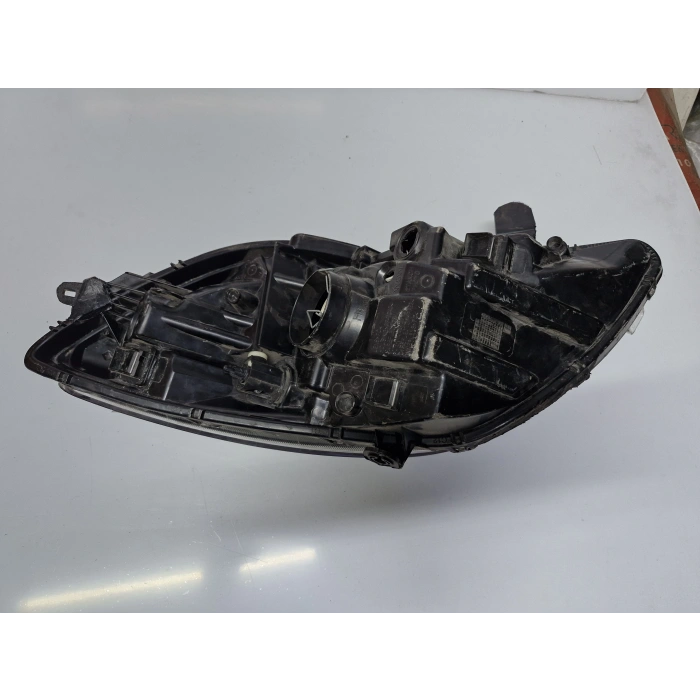 TOYOTA YARİS SOL ÖN FAR ORJİNAL 2009-2011