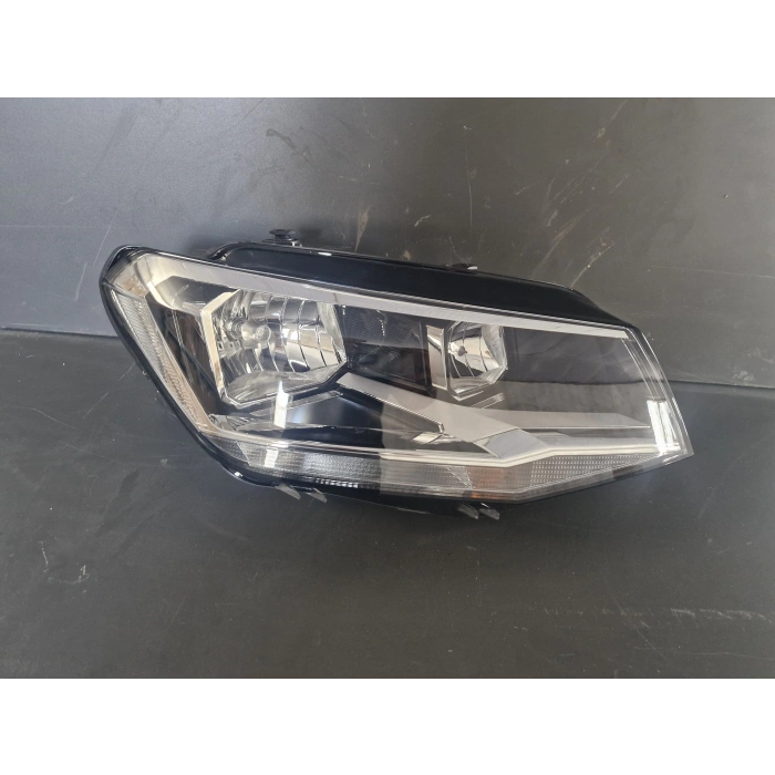 VOLKSWAGEN CADDY SAĞ ÖN FAR SIFIR HELLA 2015-2020