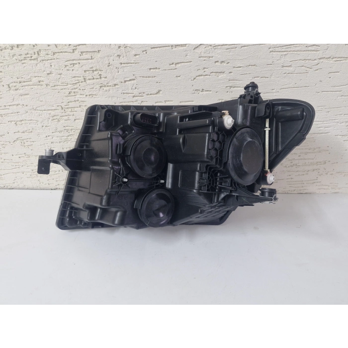 VOLKSWAGEN CRAFTER SAĞ ÖN FAR 2016-2024