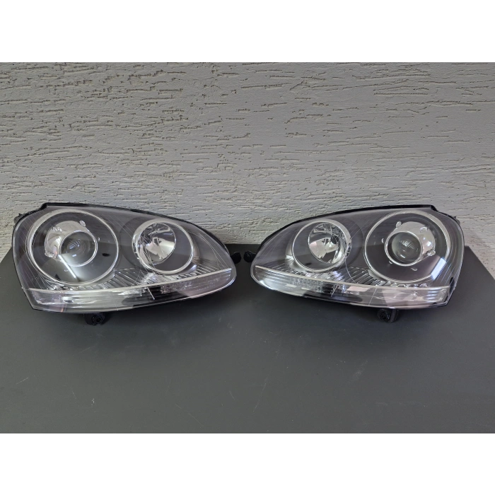 VOLKSWAGEN GOLF 5 JETTA SAĞ SOL MERCEKLİ FAR SİYAH KROM SIFIR 2003-2009