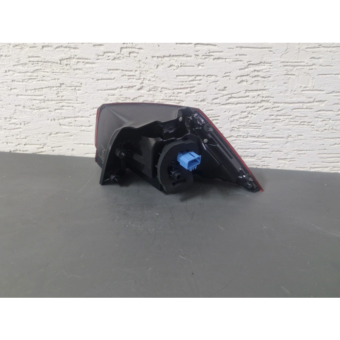 VOLKSWAGEN GOLF 7.5 SOL ARKA DIŞ STOP LAMBASI HİGHLİNE SIFIR 2017-2020