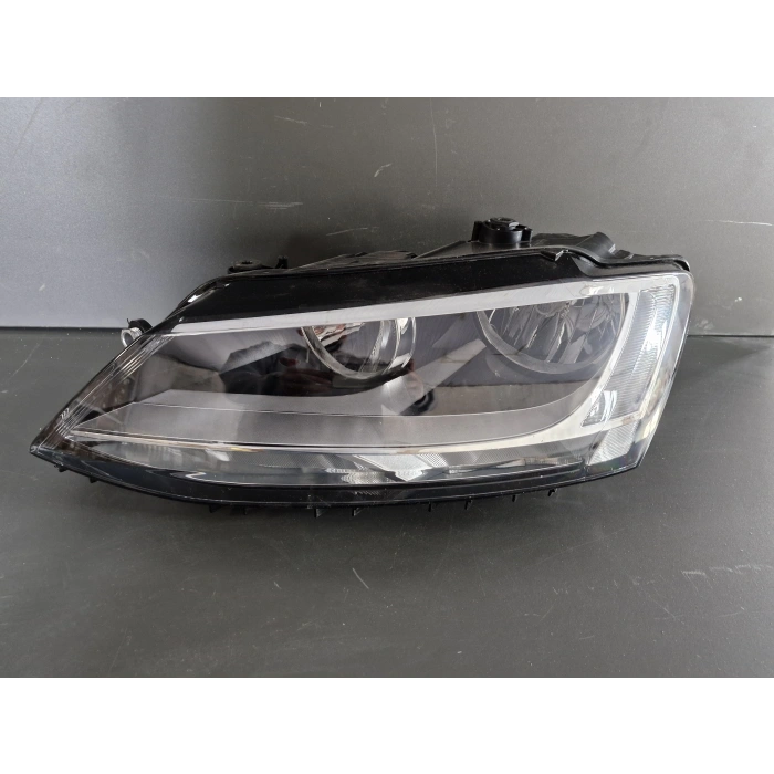 VOLKSWAGEN JETTA SOL ÖN FAR 2011-2017 SIFIR AYARINDA