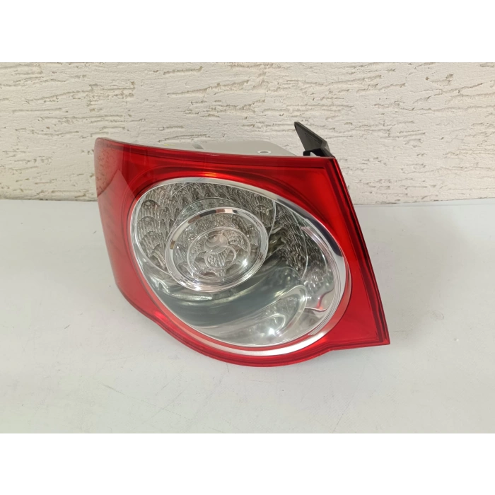 VOLKSWAGEN JETTA SOL STOP LAMBASI LEDLİ SIFIR 2005-2011