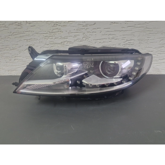 VOLKSWAGEN PASSAT CC SOL ÖN FAR LEDLİ (BEYİNLERİ ÜSTÜNDE) SIFIR 2013-2017