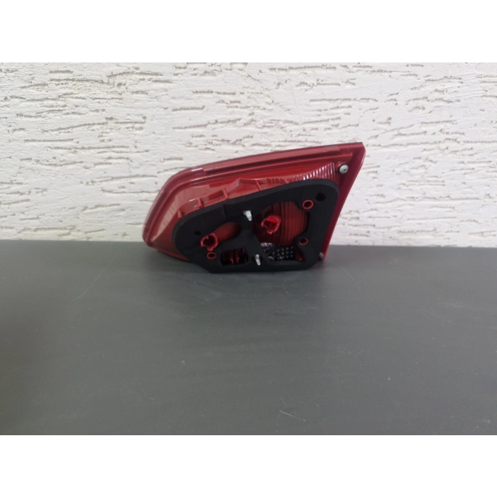 VOLKSWAGEN PASSAT SW SOL BAGAJ İÇ STOP SIFIR 2011-2013