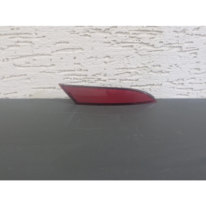 VOLKSWAGEN POLO ARKA TAMPON REFLEKTÖRÜ SAĞ DIŞ SIFIR 2021-2023