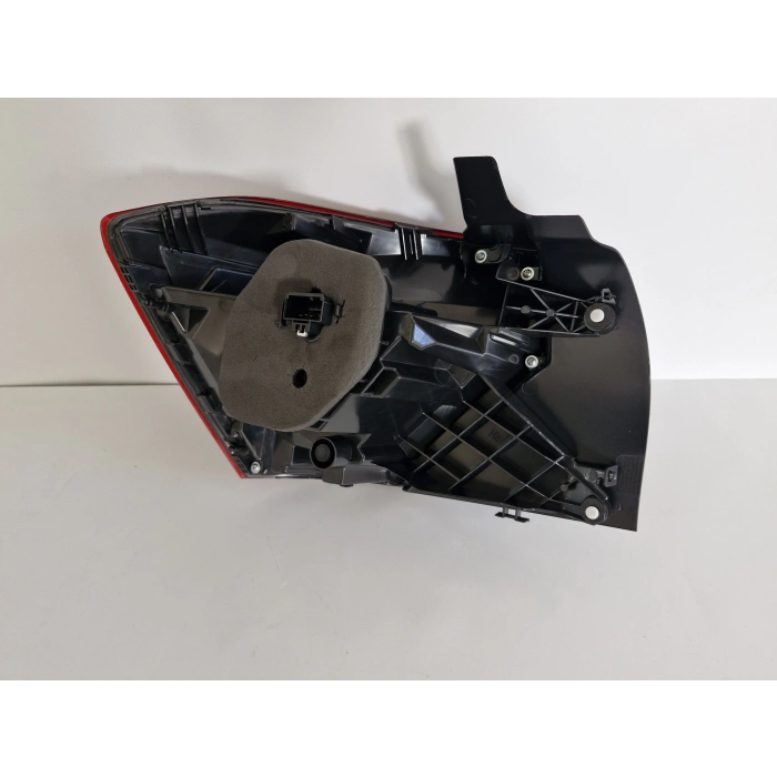 VOLKSWAGEN POLO SAĞ ARKA STOP LAMBASI LEDLİ SIFIR 2021-2023