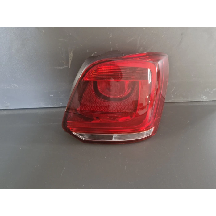 VOLKSWAGEN POLO SAĞ ARKA STOP LAMBASI SIFIR 2009-2014