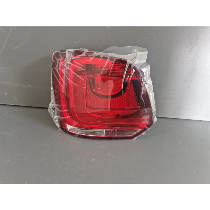 VOLKSWAGEN POLO SOL ARKA STOP LAMBASI SIFIR 2009-2014