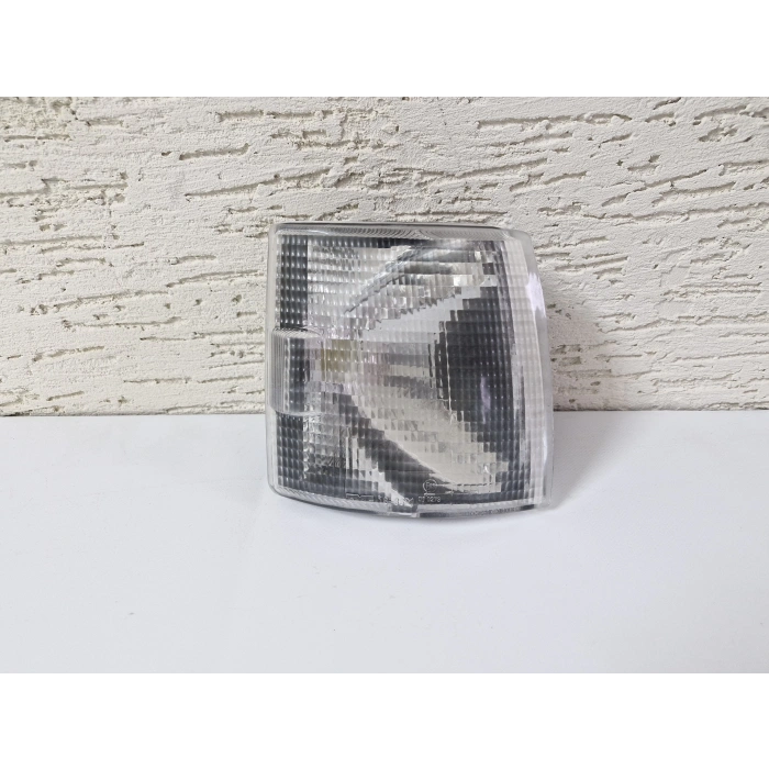 VOLKSWAGEN TRANSPORTER SAĞ ÖN FAR SİNYALİ BEYAZ SIFIR 1991-2002