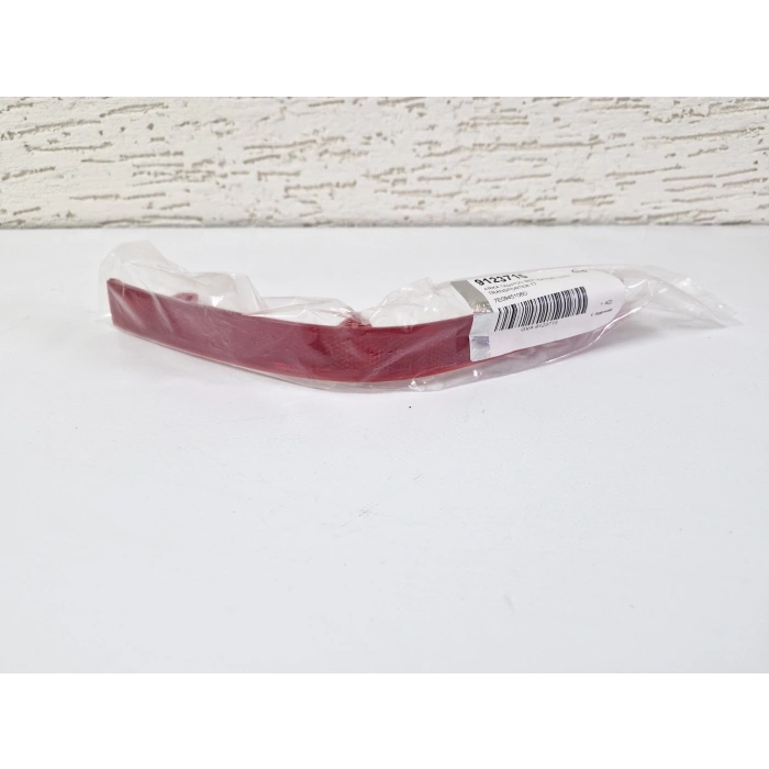 VOLKSWAGEN TRANSPORTER T7 SAĞ ARKA TAMPON REFLEKTÖRÜ 2016-2021