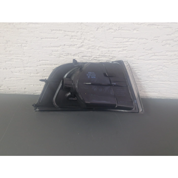 VOLVO S40 SOL ÖN FAR SİNYALİ SİYAH SIFIR 2000-2004